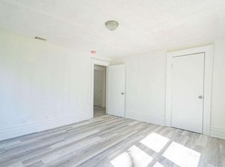 1003 W 51st St, Savannah, GA 31405