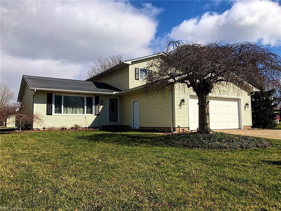 1st image of 118 Greenway Dr