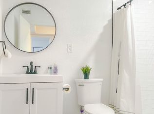 675 Canterbury Rd #B, Clearwater, FL 33764