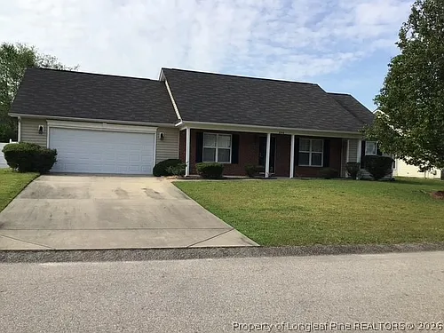 696 Fairfield Cir Photo 1 696 Fairfield Cir Photo 1
