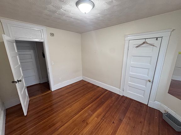 4th image of 12 Sanborn Ave #3