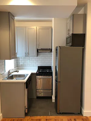 Rented by REAL New York | media 22