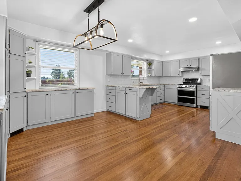 12550 SE 242nd Ave — Photo 7