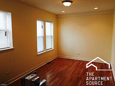 4th image of 2708 W Arthur Ave APT 2N