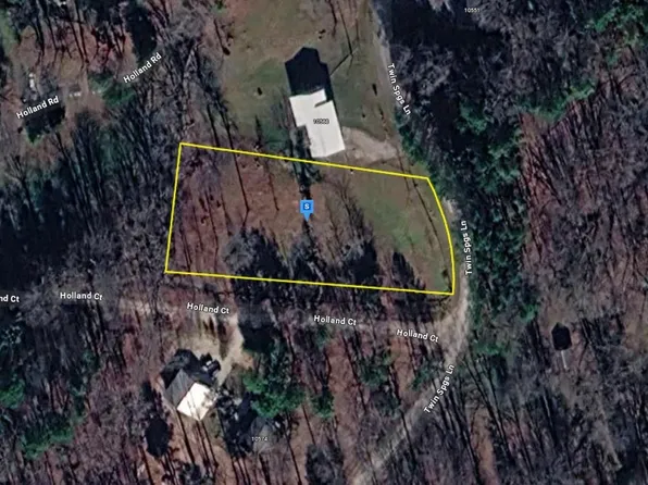 10570 Twin Springs Ln, Bon Aqua, TN 37025