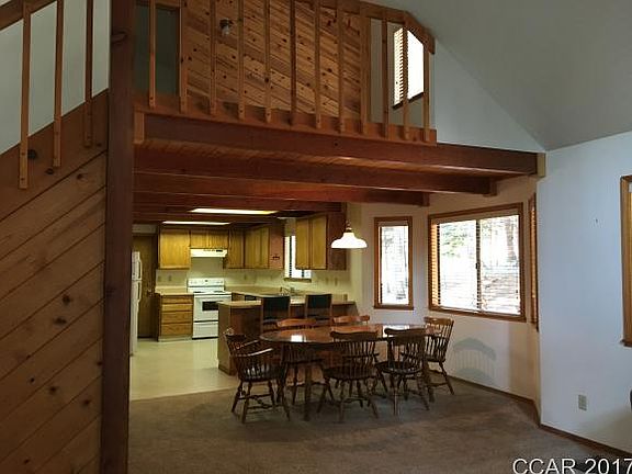 5th image of 1525 Lilac Dr