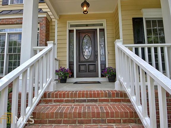 2nd image of 807 Southern Shore Dr