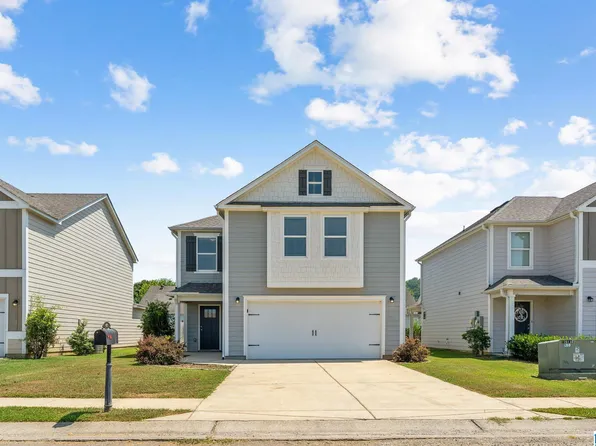 925 Hawthorn Ln, Odenville, AL 35120