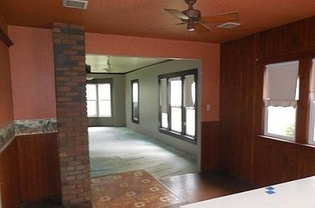 Additional Living Room