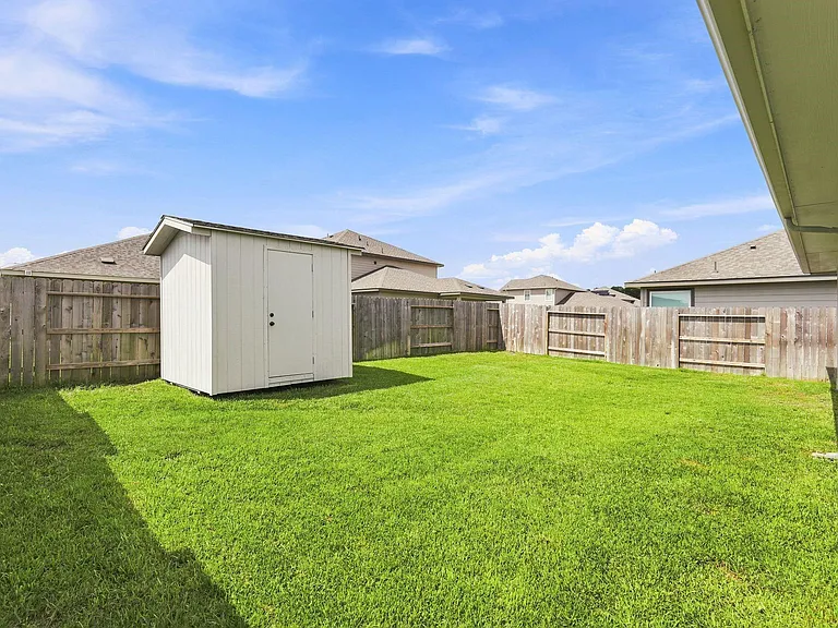 14231 Rolling Pastures Dr — Photo 12