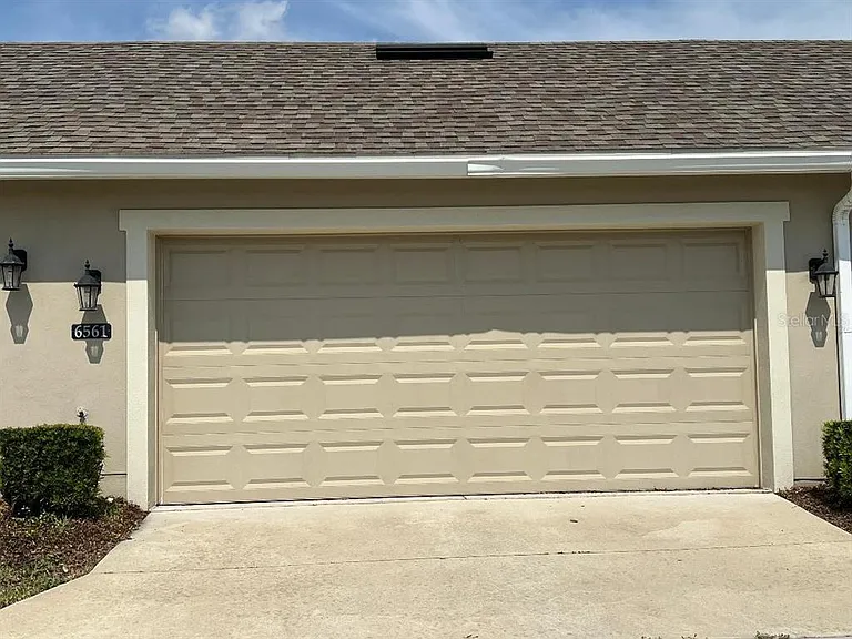 6561 Calamondin Dr — Photo 2