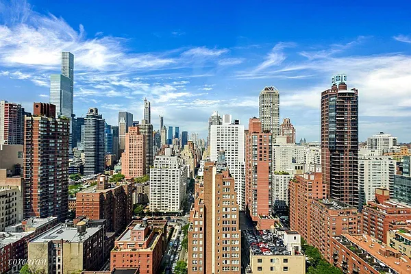 Rented by Addison Property Group | media 15