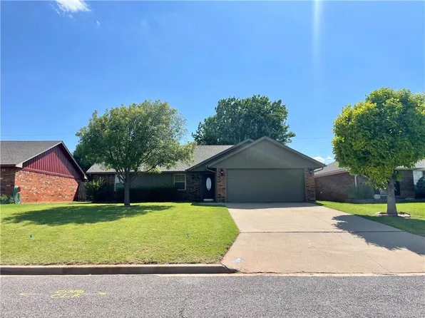 103 Hunter Hill Dr, Elk City, OK 73644