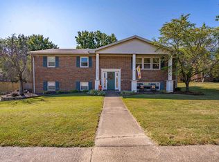 7377 Fairview Dr, Newburgh, IN