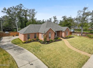 2541 Brighton Cir, Biloxi, MS 39531