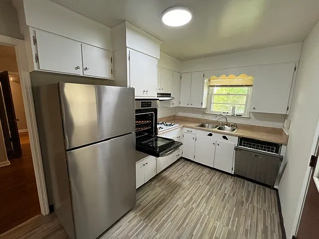 3211 Markwood Dr — Photo 6
