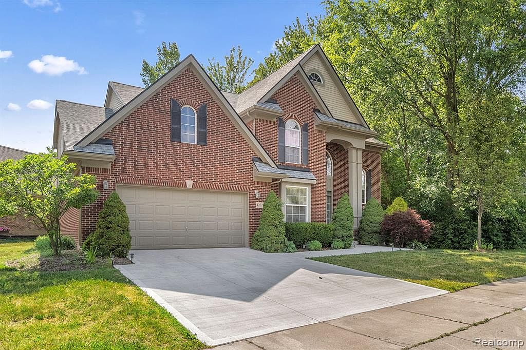 42620 White Hart Blvd, Canton, MI 48188 | MLS #20230047949 | Zillow
