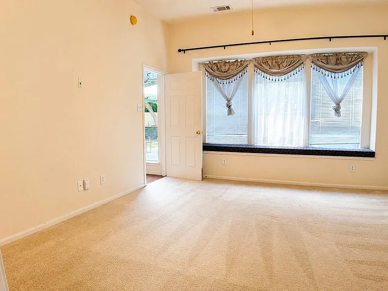 1523 Park Harbor Estates Dr — Photo 21