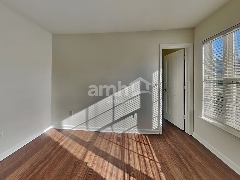32 Riverbed Dr — Photo 12