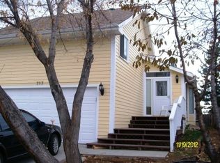 717 Dudley Ln, Longmont, CO 80503