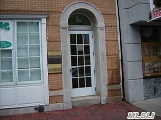 1st image of 10 Audrey Ave