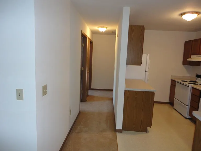 68 S Mountin Dr — Photo 14