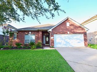2747 Sterling Fields Dr, Pearland, TX 77584