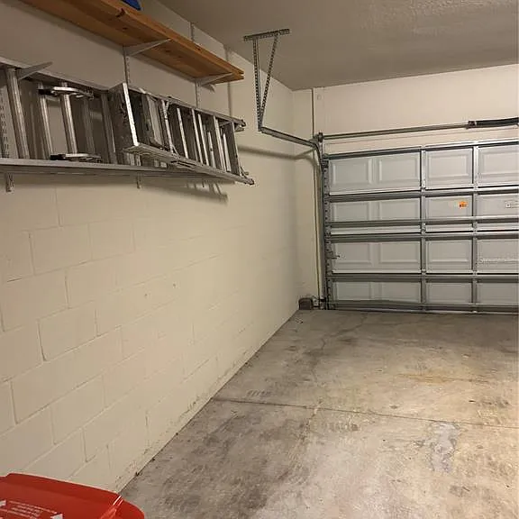 9122 SW 70th Loop — Photo 4