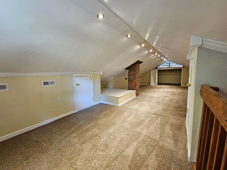 1433 W Little Creek Rd — Photo 12