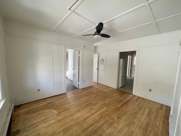 7 Hill St APT 2