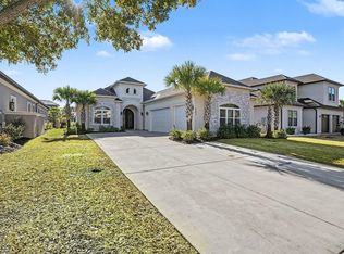 902 Shipmaster Ave, Myrtle Beach, SC 29579