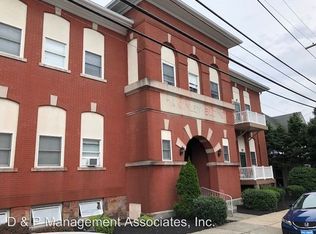 420 W Penna Ave APT 101, Pen Argyl, PA 18072