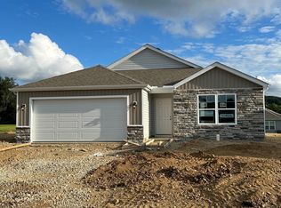 383 Trinity Way S, Newark, OH