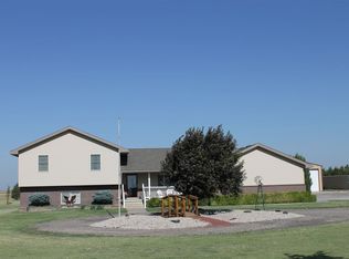 1737 Yocemento Ave, Hays, KS 67601