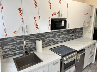 4730 Pine Tree Dr, Miami Beach, FL 33140