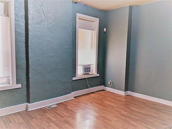 5th image of 3524 Nebraska Ave #A