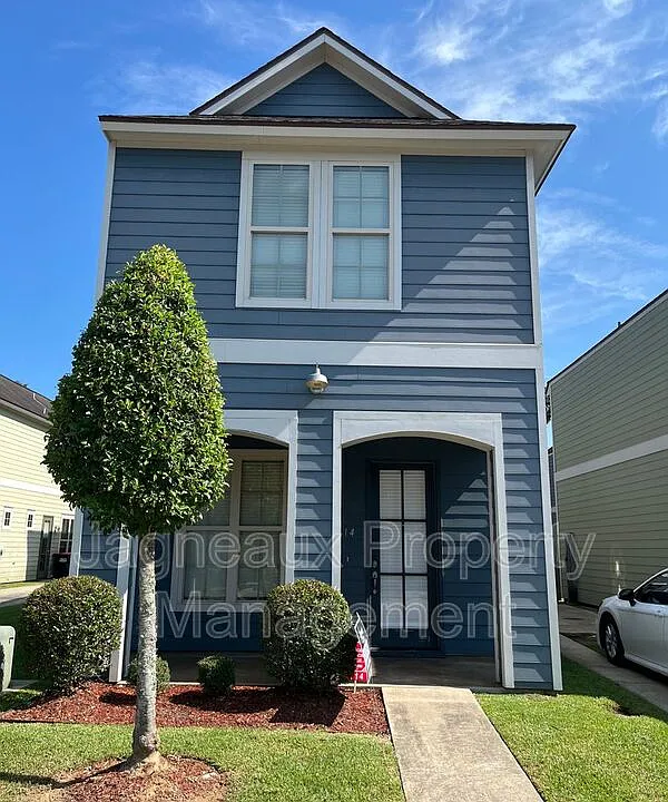 114 Hargrave Dr