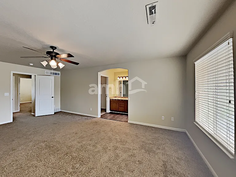 4778 E Wilson Way — Photo 8