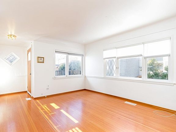 5th image of 1645 Haultain St