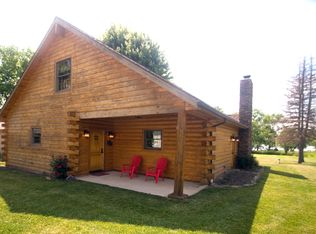 565 Eddy Ln, North Benton, OH 44449