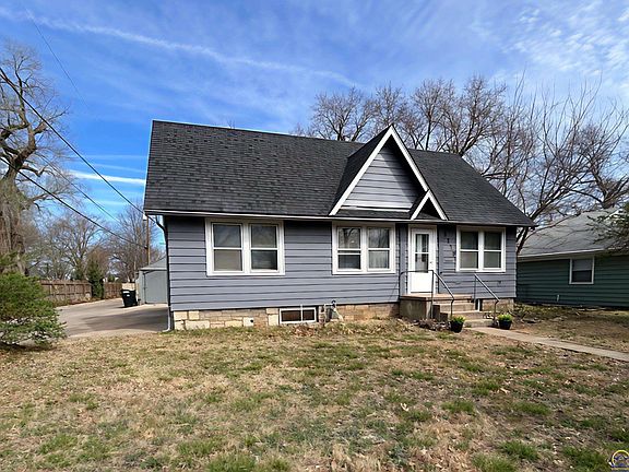 2nd image of 3720 SW 9th St