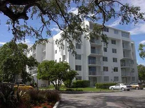 1st image of 777 NE 62nd St APT C514