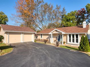 70 Muir St, Eureka, MO 63025