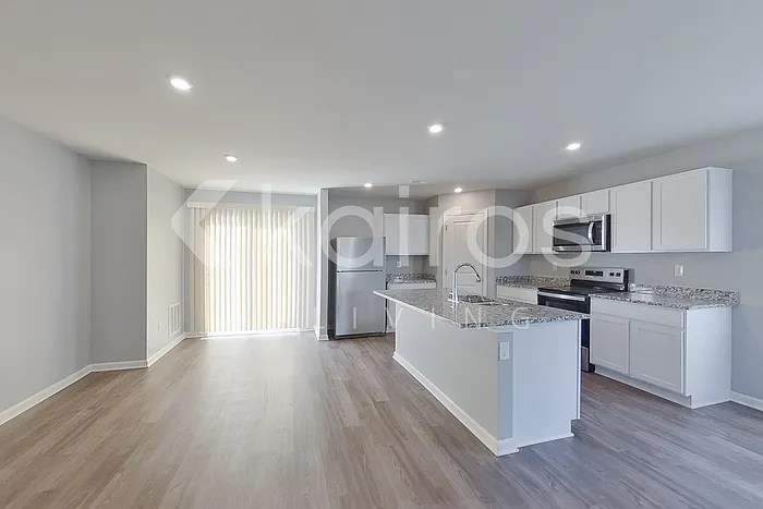 308 Wild Deer Dr — Photo 5