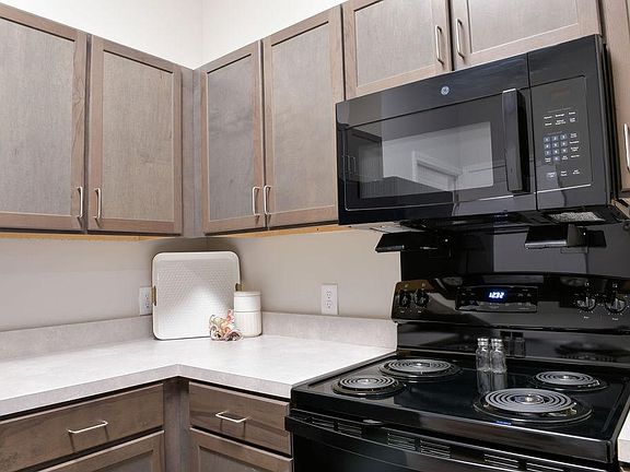 5th image of 1810 W Anderson Ave NW #D9b3ab8c1