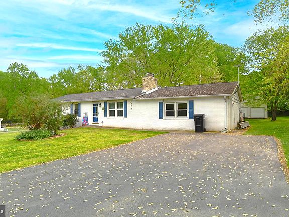 3rd image of 26960 Cox Dr
