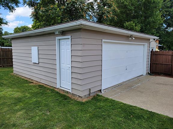 4th image of 514 Hilbish Ave
