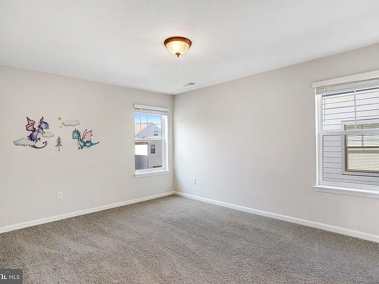 404 Constellation Ln — Photo 16