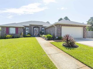 1910 Melissa Oaks Dr, Gulf Breeze, FL 32563