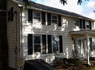 94 Bear Ladder Rd, West Fulton, NY 12194